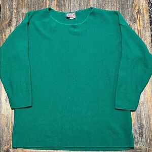 Vintage Mathias Green Women's Crew Neck Knit Sweater